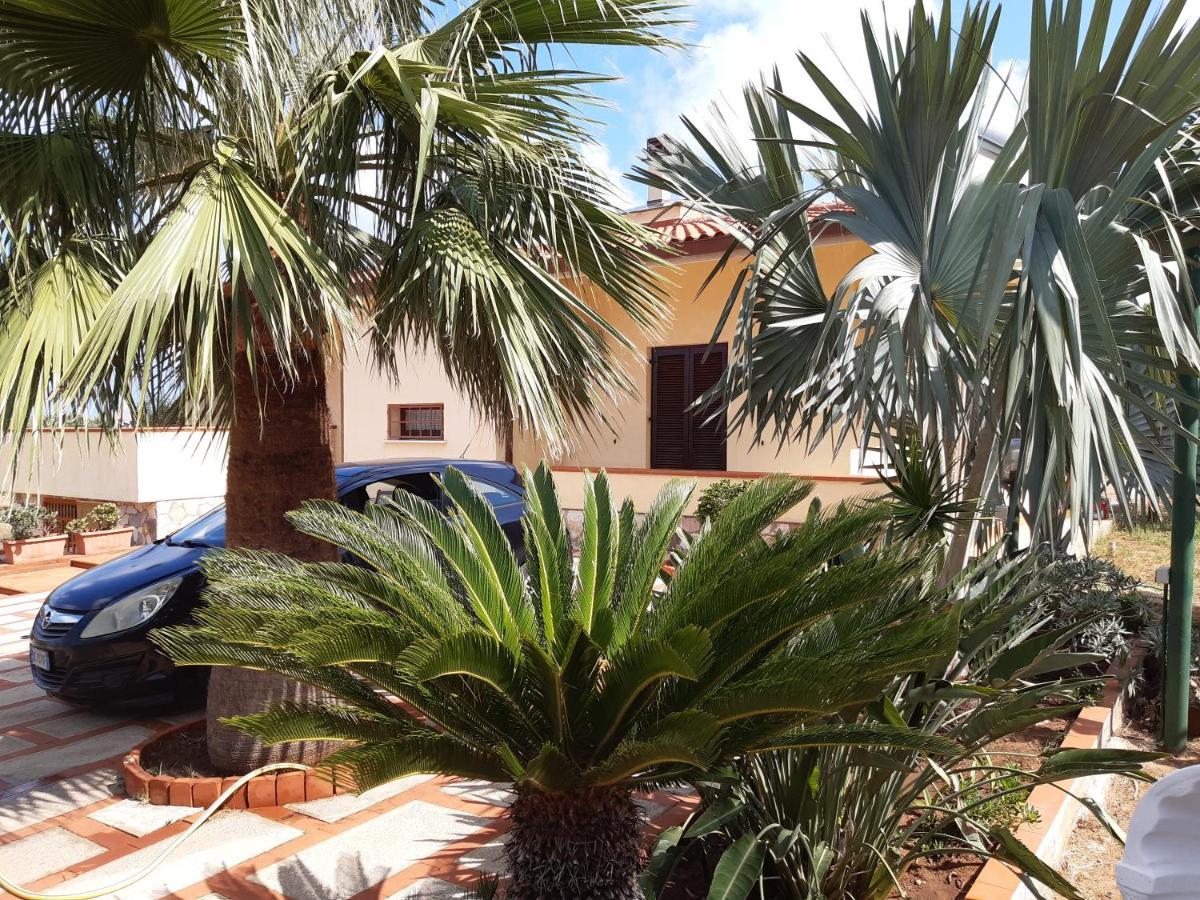 Bed and Breakfast Casanonnavittoria Terrasini Exterior foto